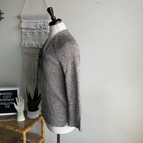 Brochu Walker Lace Up V-Neck Pullover - Picture 4 of 11